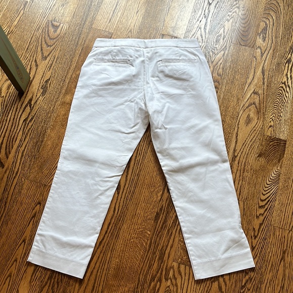 Ladies Theory Cropped White Pants! - Picture 2 of 4